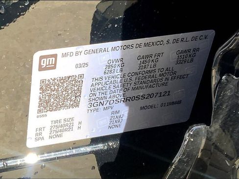 New 2025 Chevrolet Equinox EV RS w/ Convenience Package II AWD/4WD image 13