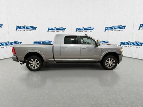 Used 2023 RAM 3500 Limited image 12
