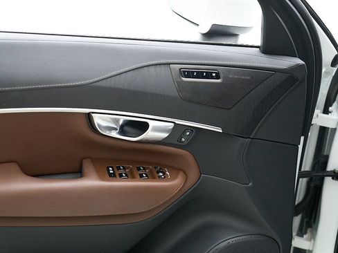 Certified 2024 Volvo XC90 T8 Ultimate AWD/4WD image 11