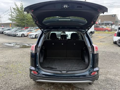 Used 2018 Toyota RAV4 XLE w/ Plus Extra Value Package AWD/4WD image 31