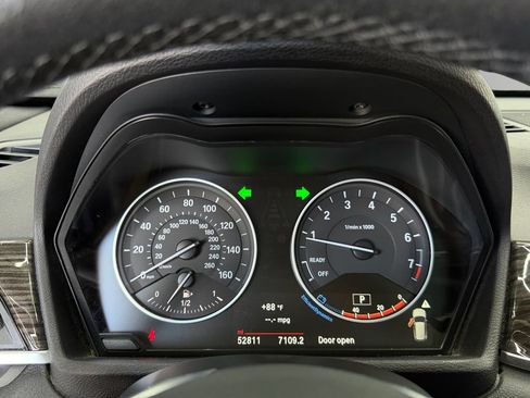 Used 2017 BMW X1 sDrive28i FWD image 19