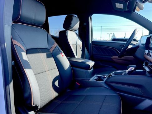 New 2026 GMC Canyon AT4 image 21