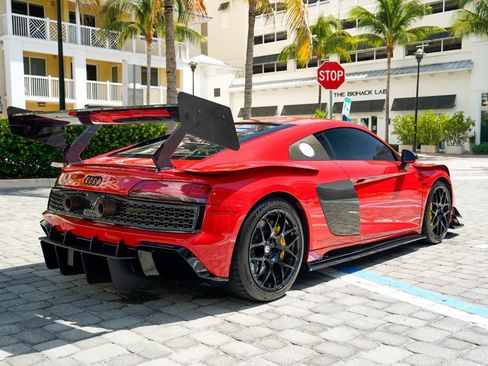 Used 2017 Audi R8 V10 plus w/ 20" Wheel Package AWD/4WD image 29