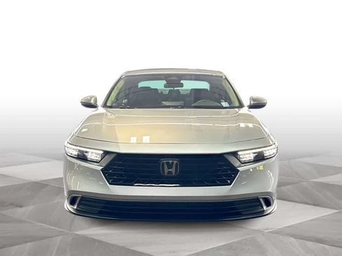 Used 2024 Honda Accord EX image 3