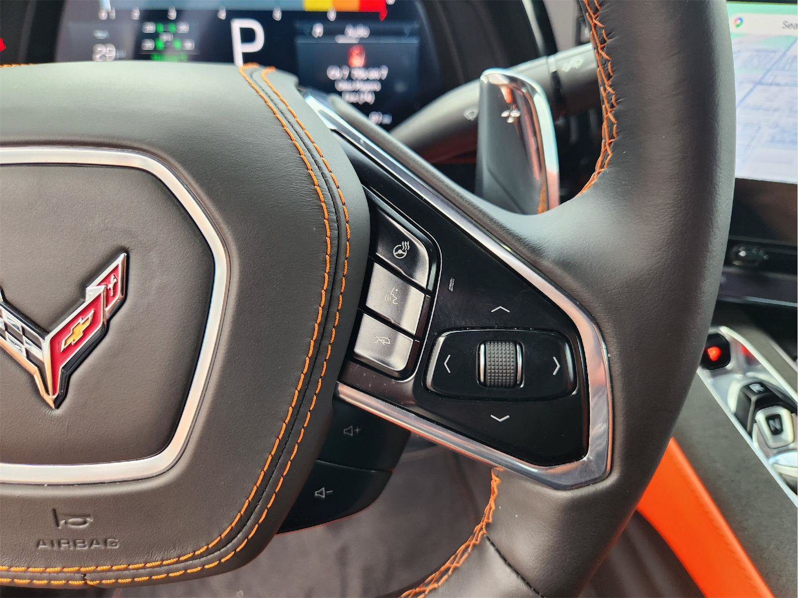 Used 2025 Chevrolet Corvette Stingray Premium Conv w/ Z51 Performance Package RWD image 29