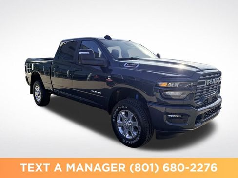 New 2026 RAM 2500 Big Horn AWD/4WD image 3