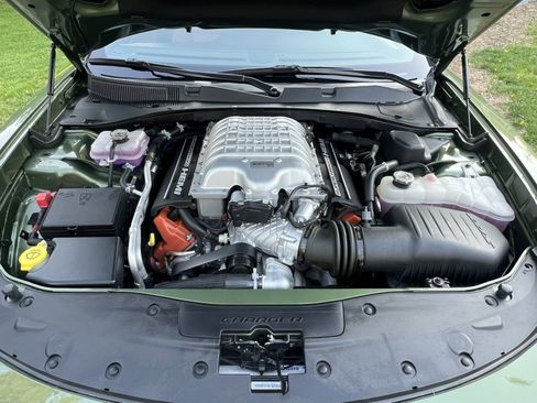 Used 2022 Dodge Charger SRT Hellcat w/ SRT Black Package RWD image 26