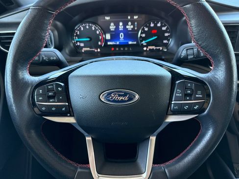 Used 2024 Ford Explorer ST-Line w/ Class IV Trailer Tow Package AWD/4WD image 36