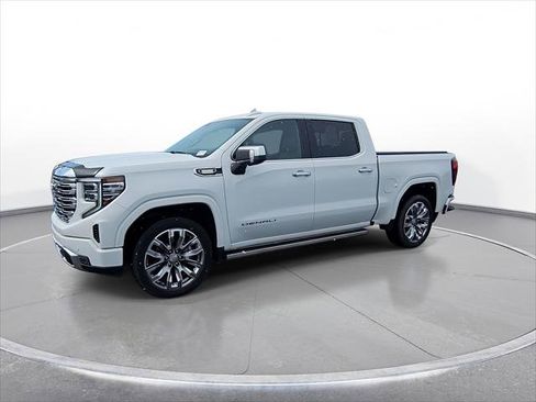 Used 2024 GMC Sierra 1500 Denali w/ Denali Reserve Package image 4
