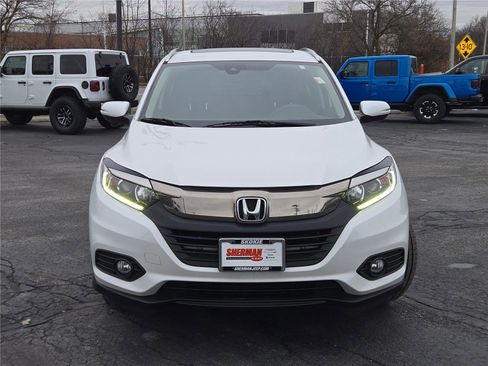 Used 2019 Honda HR-V EX image 4