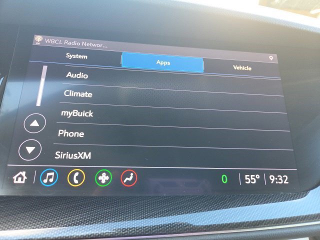 Used 2021 Buick Envision Essence FWD image 27