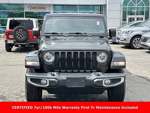 Used 2022 Jeep Gladiator Sport AWD/4WD image 7