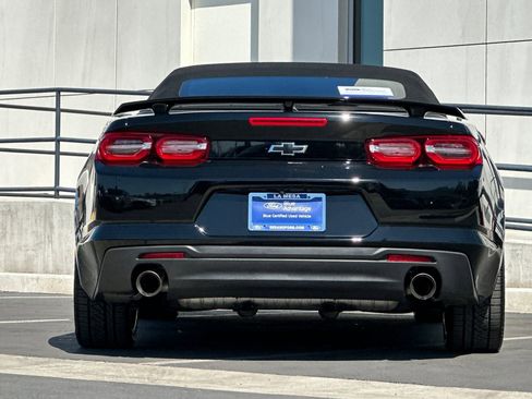 Used 2023 Chevrolet Camaro LT w/ Technology Package image 4