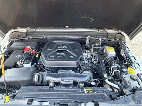 Certified 2020 Jeep Wrangler Sport image 21