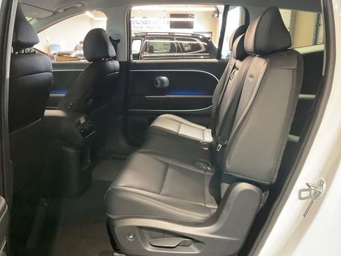 New 2026 Hyundai Ioniq 9 SEL image 18