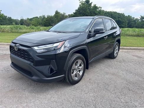 Used 2024 Toyota RAV4 XLE w/ Convenience Package AWD/4WD image 2