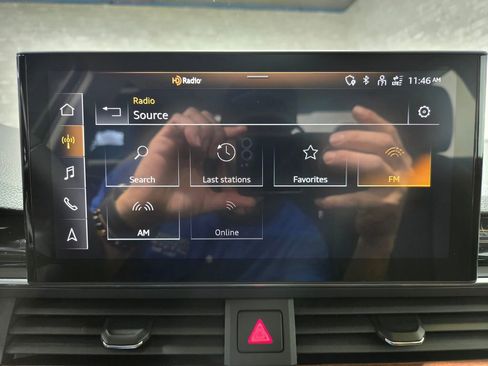 Used 2022 Audi A4 2.0T Premium image 23