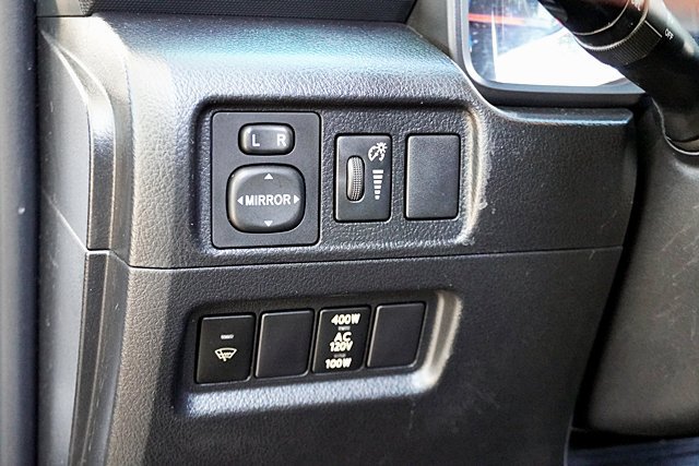 Used 2014 Toyota 4Runner SR5 Premium AWD/4WD image 33