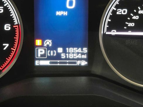 Used 2022 Subaru Forester Premium AWD/4WD image 30