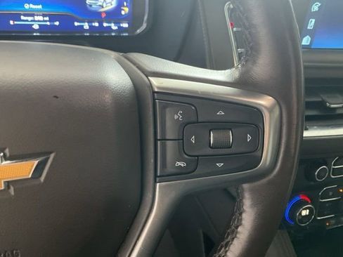 Used 2022 Chevrolet Tahoe LT w/ Luxury Package image 12