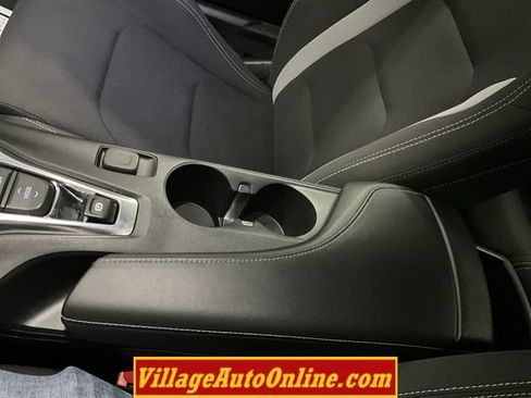 Used 2021 Chevrolet Camaro LT w/ Wild Cherry Design Package 1 RWD image 22