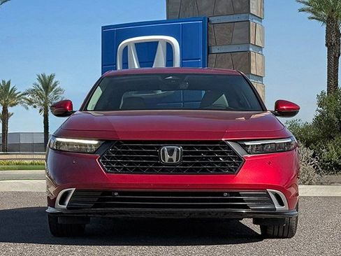 Certified 2023 Honda Accord Touring image 5