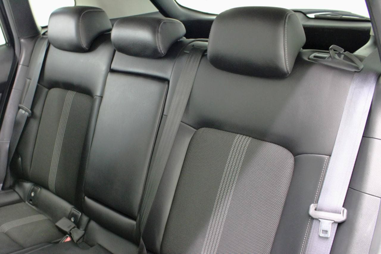 Used 2024 MAZDA CX-50 AWD 2.5 S w/ Preferred Package image 37