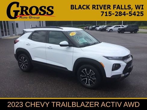 Used 2023 Chevrolet TrailBlazer ACTIV w/ Convenience Package FWD image 1