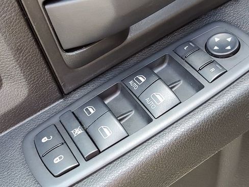 Used 2019 RAM 1500 Express w/ Wheel & Sound Group AWD/4WD image 15