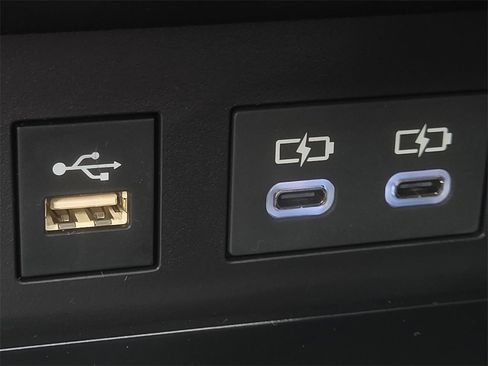 New 2026 Toyota Camry SE image 23