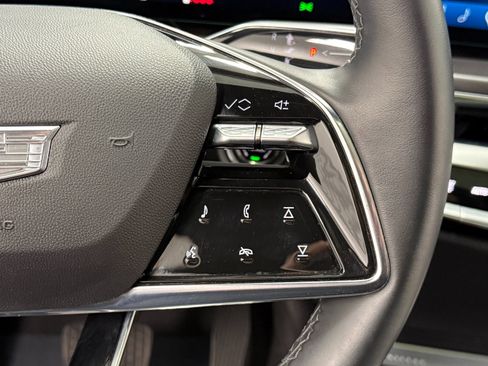 Used 2024 Cadillac Lyriq Tech RWD image 20