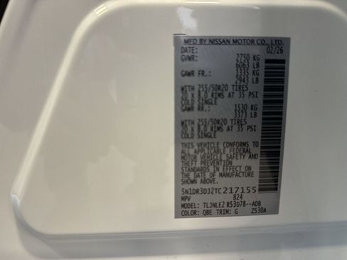 New 2026 Nissan Pathfinder Platinum AWD/4WD image 35