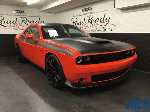 Used 2021 Dodge Challenger R/T Scat Pack w/ T/A Package image 3