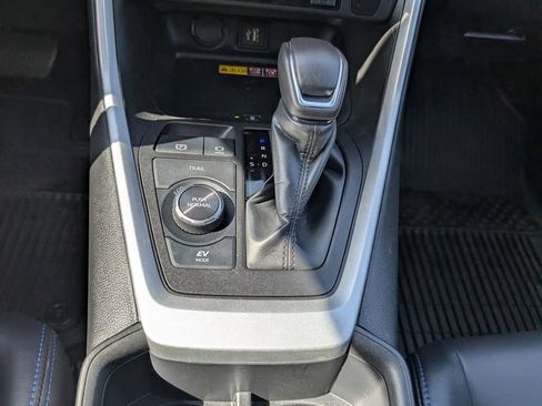 Used 2023 Toyota RAV4 XSE AWD/4WD image 26