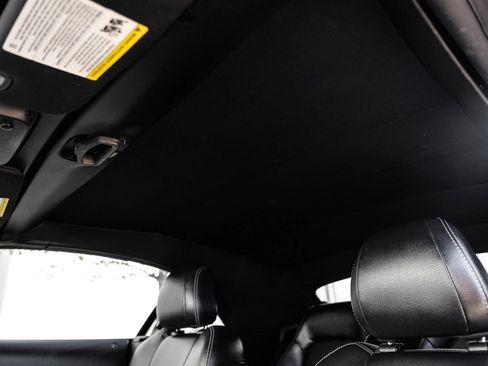 Used 2019 Ford Mustang GT Premium image 39