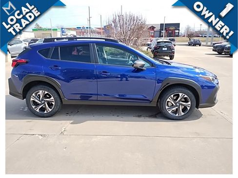 Used 2024 Subaru Crosstrek 2.0i Premium image 6