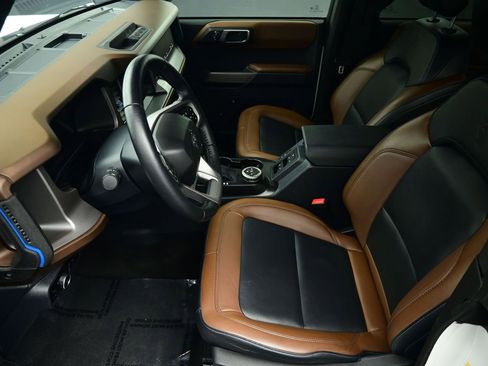 Used 2023 Ford Bronco Outer Banks image 20