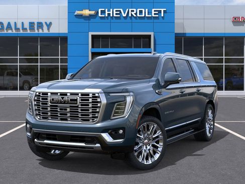 New 2026 GMC Yukon XL Denali image 7