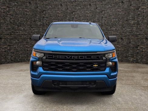 Used 2022 Chevrolet Silverado 1500 Custom AWD/4WD image 5