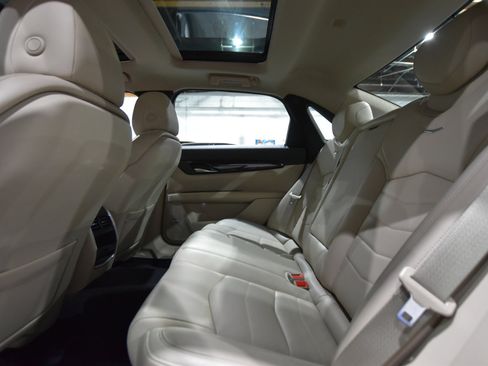 Used 2018 Cadillac CT6 3.6 AWD image 42