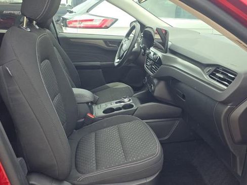 Used 2023 Ford Escape Active image 5