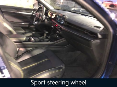 Used 2025 Kia K5 GT image 33