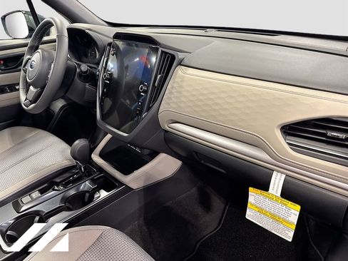 Used 2026 Subaru Forester Premium image 31