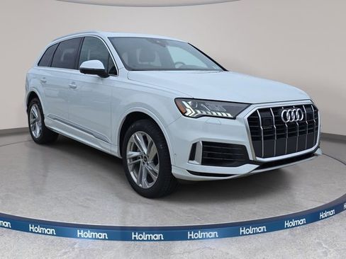 Used 2023 Audi Q7 3.0T Premium Plus image 4