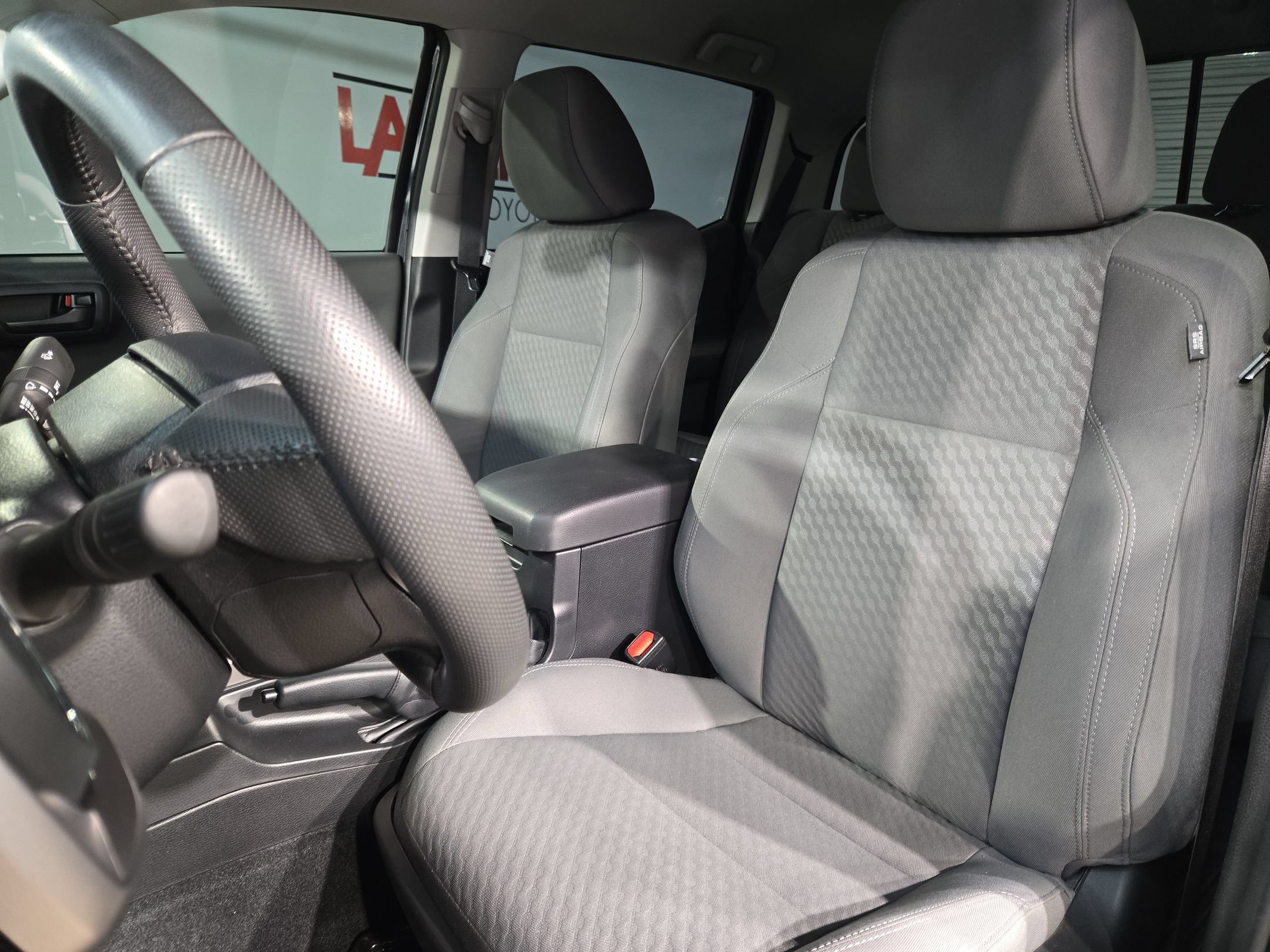 Used 2023 Toyota Tacoma SR5 RWD image 23