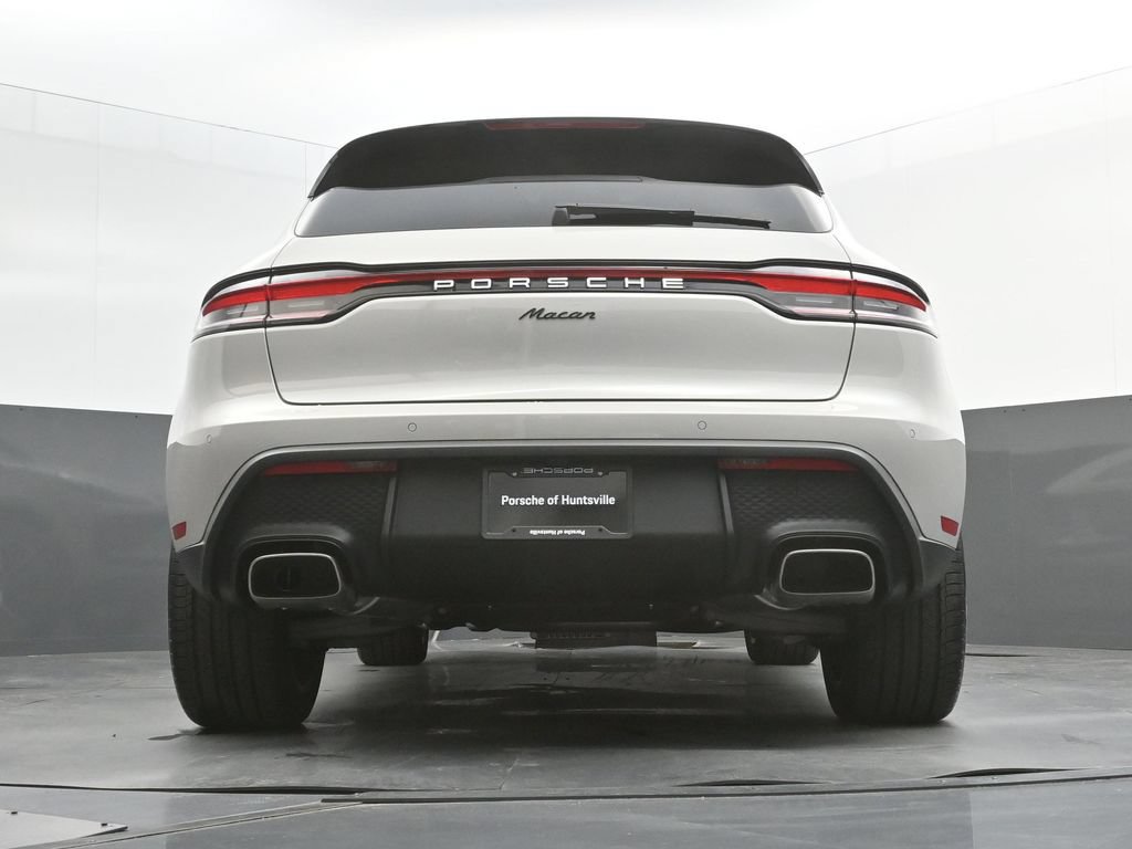 New 2026 Porsche Macan AWD/4WD image 39
