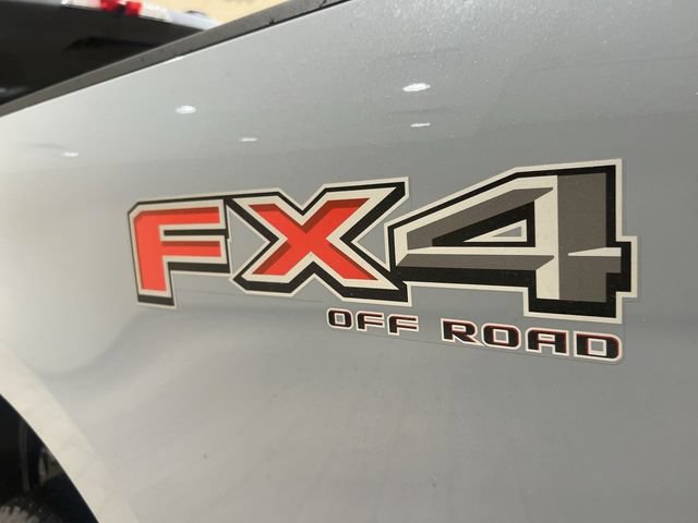 New 2026 Ford F250 Platinum w/ Platinum Plus Package AWD/4WD image 31