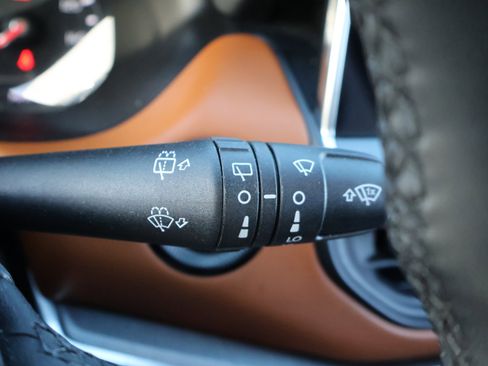 Used 2024 Jeep Compass Limited image 41