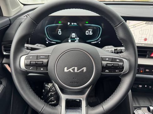 Used 2024 Kia Sportage EX AWD/4WD image 25