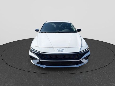 New 2026 Hyundai Elantra Sport image 3